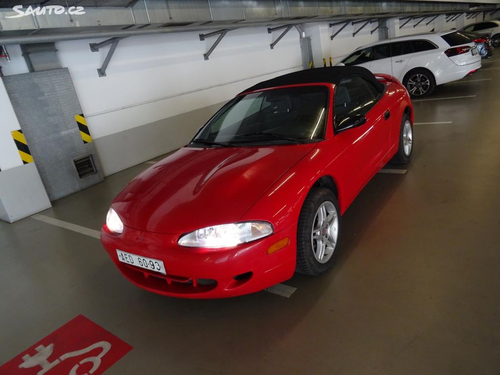 Mitsubishi Eclipse, 2,4 SPYDER